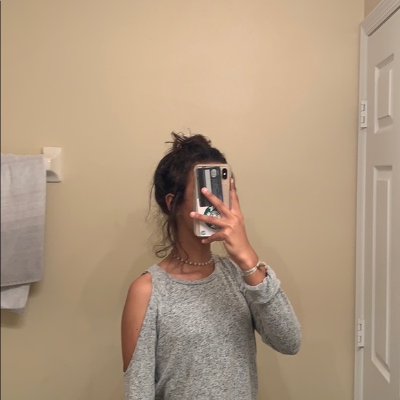 super soft cold shoulder top - Picture 2 of 2